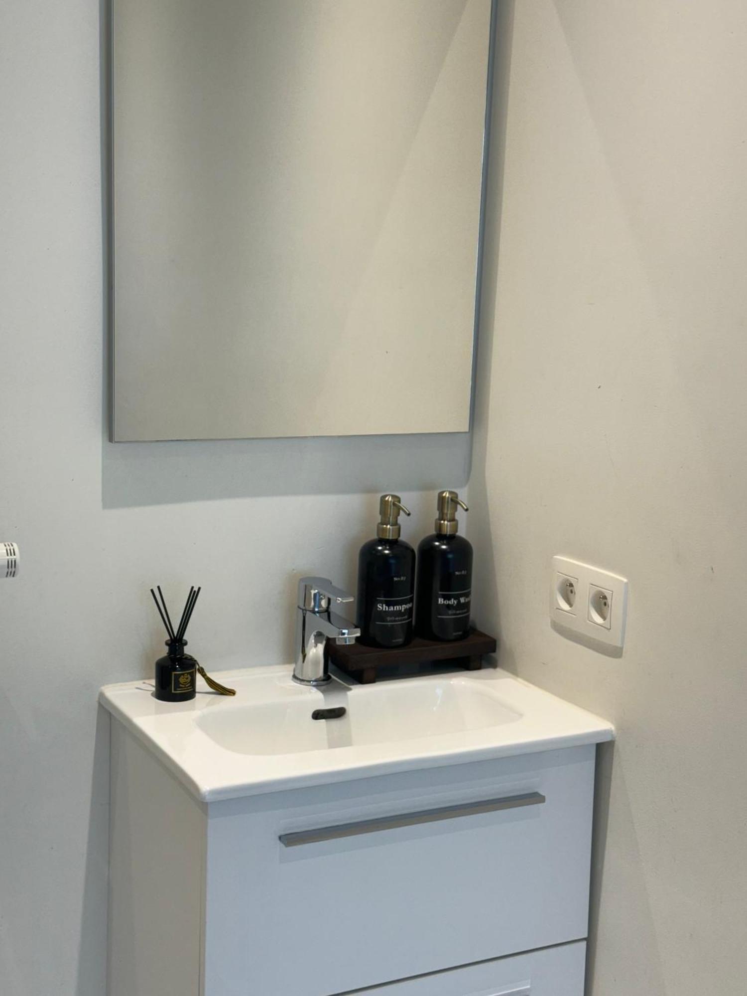 Mooie Kamers In Brugge Centrum Extérieur photo